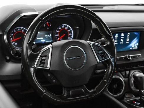 Used 2018 Chevrolet Camaro LT w/ RS Package image 12