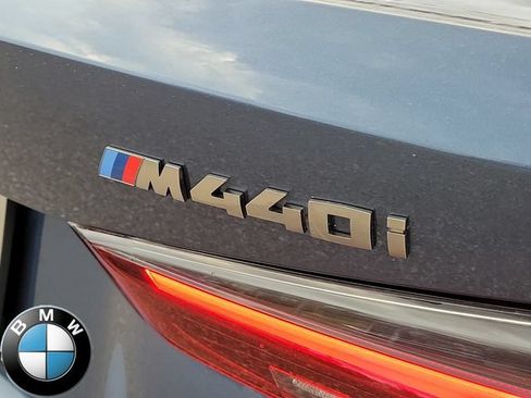 Used 2022 BMW M440i Convertible RWD image 5