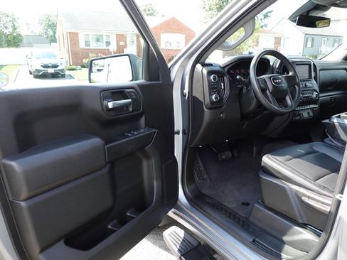 Used 2023 GMC Sierra 1500 Pro w/ Graphite Edition image 16