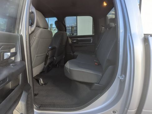 Used 2021 RAM 1500 Warlock AWD/4WD image 35