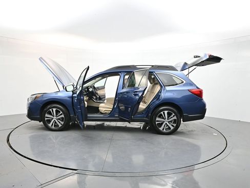 Used 2019 Subaru Outback 3.6R Limited image 42