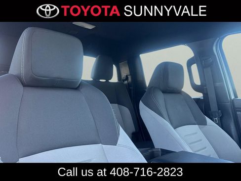 Certified 2025 Toyota Tacoma TRD Off-Road image 21