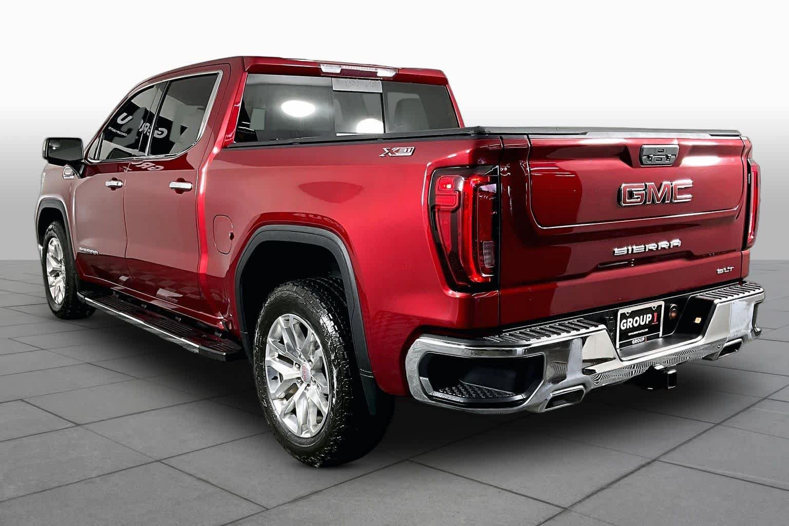 Used 2021 GMC Sierra 1500 SLT AWD/4WD image 10