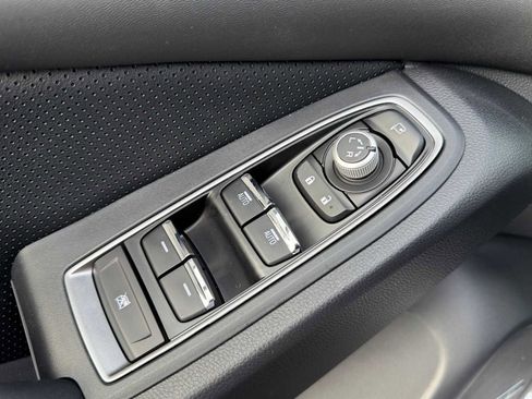 New 2026 Subaru Ascent Limited image 7