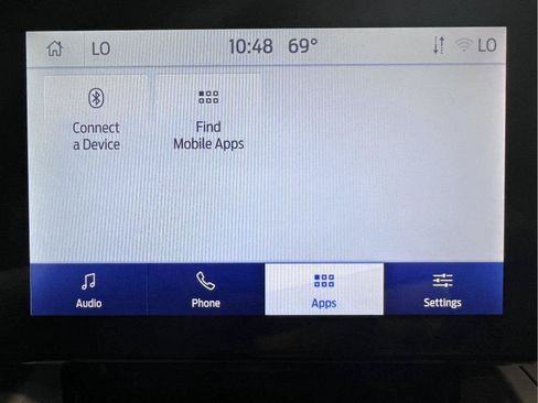 Used 2024 Ford Explorer XLT w/ Equipment Group 202A AWD/4WD image 36