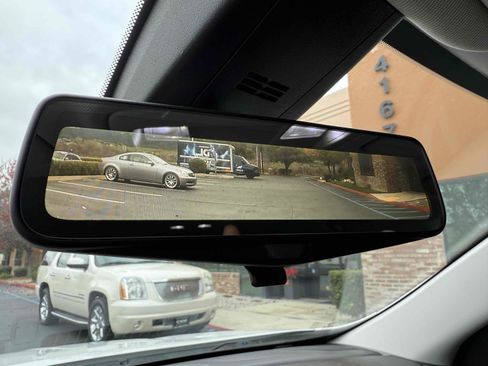 Used 2019 Chevrolet Traverse LT w/ LT Premium Package image 48