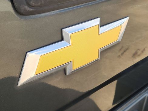Used 2018 Chevrolet Silverado 1500 LT w/ Texas Edition RWD image 28