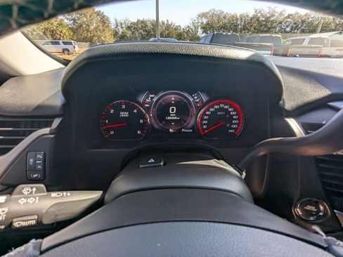 Used 2016 GMC Yukon Denali w/ Open Road Package image 30