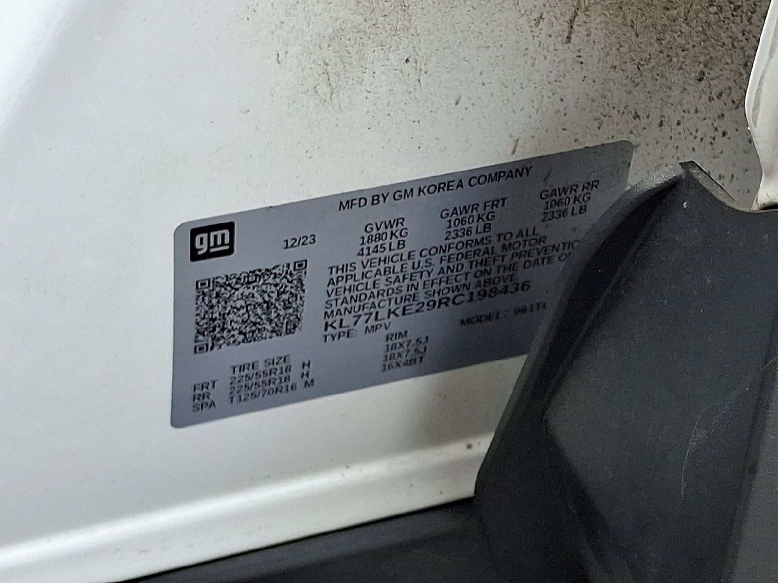 Used 2024 Chevrolet Trax ACTIV w/ Sunroof Package FWD image 29