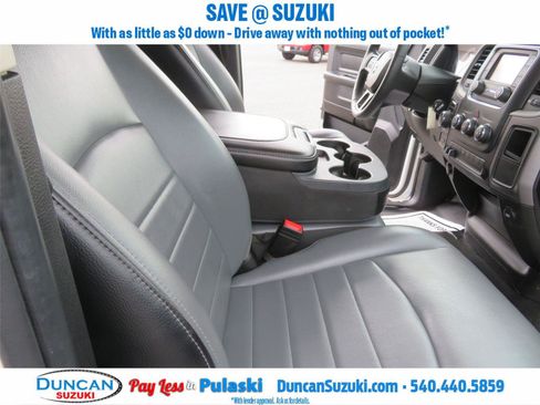 Used 2022 RAM 1500 Tradesman w/ Chrome Appearance Group AWD/4WD image 17