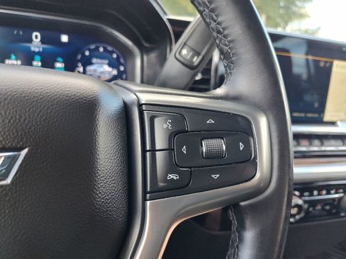 Used 2023 Chevrolet Silverado 1500 LT AWD/4WD image 22
