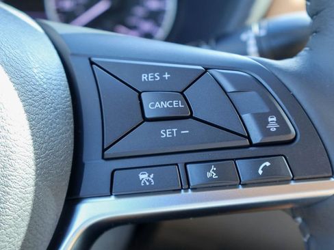 New 2025 Nissan Sentra SV w/ SV Premium Package image 12