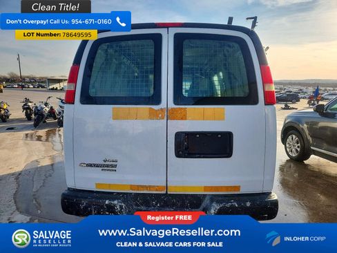 Used 2013 Chevrolet Express 2500 w/ Cold Climate Package image 8