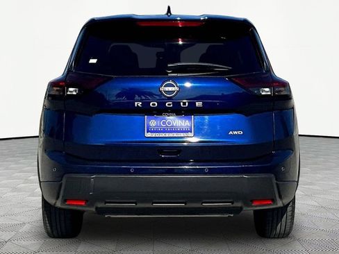Used 2025 Nissan Rogue SV AWD/4WD image 5