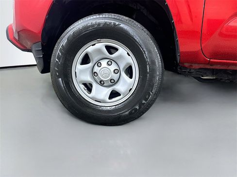 Used 2023 Toyota Tacoma SR5 image 8