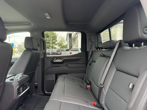 New 2026 GMC Sierra 1500 SLT w/ SLT Premium Package image 20