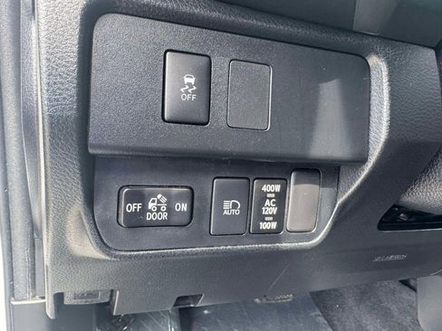 Certified 2021 Toyota Tacoma TRD Sport image 26