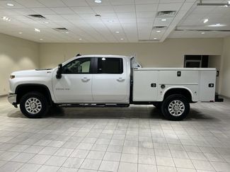 Used 2025 Chevrolet Silverado 3500 LT w/ Safety Package AWD/4WD video 2