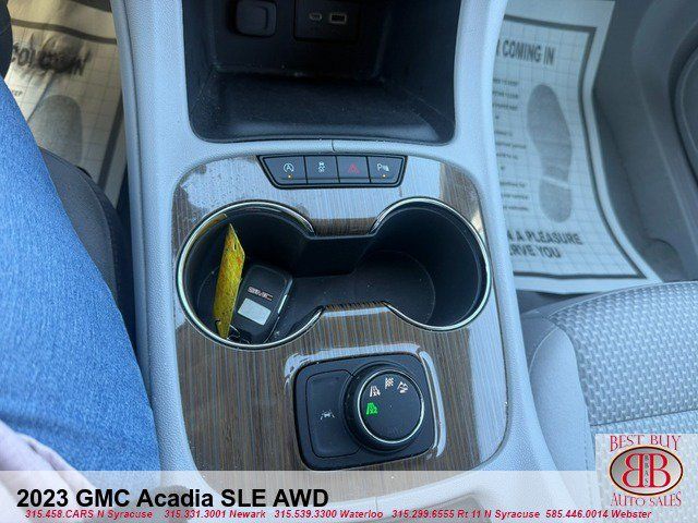 Used 2023 GMC Acadia SLE AWD/4WD image 18