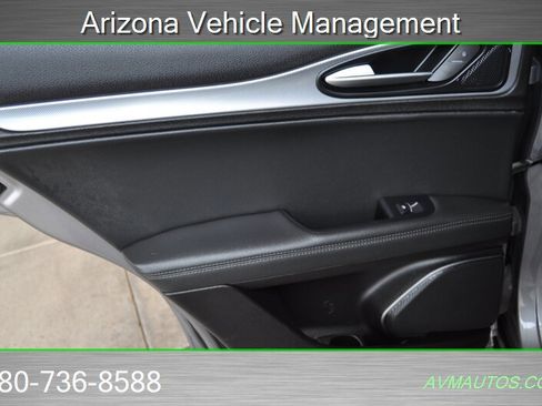 Used 2018 Alfa Romeo Stelvio Ti Sport image 28