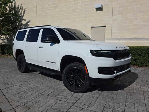 Used 2024 Jeep Wagoneer Series II w/ Convenience Group I image 27