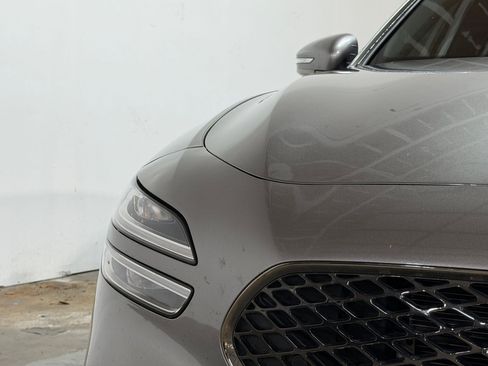 Used 2023 Genesis G70 2.0T w/ Sport Prestige Package RWD image 10