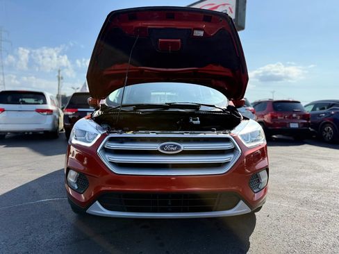 Used 2019 Ford Escape SEL FWD image 11