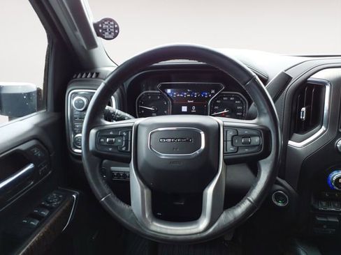 Used 2020 GMC Sierra 2500 Denali w/ Denali Ultimate Package AWD/4WD image 12