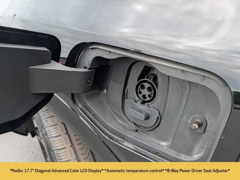 Used 2024 Chevrolet Equinox EV RS AWD/4WD image 5