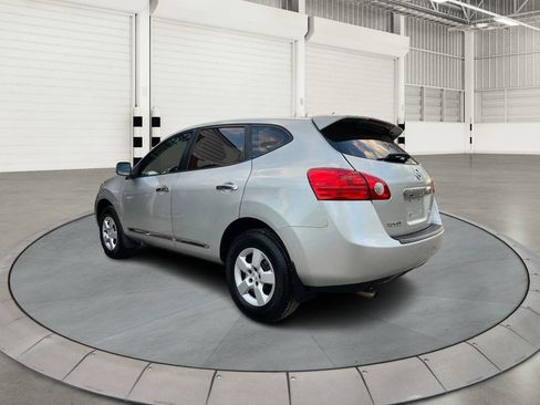 Used 2011 Nissan Rogue S image 5