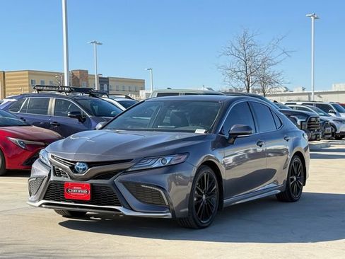 Used 2024 Toyota Camry XSE w/ Cold Weather Package image 6