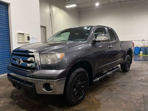 Used 2012 Toyota Tundra 4x4 Double Cab w/ Tow Pkg image 5