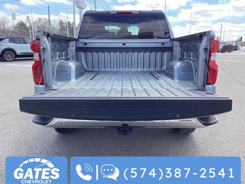 Used 2023 Chevrolet Silverado 1500 LT image 9