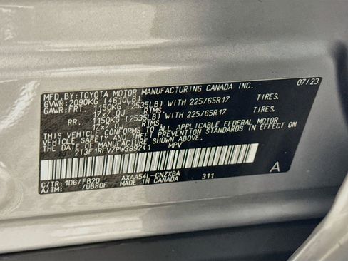Used 2023 Toyota RAV4 LE AWD/4WD image 30
