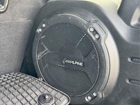 Used 2021 Jeep Wrangler Unlimited Rubicon AWD/4WD image 12