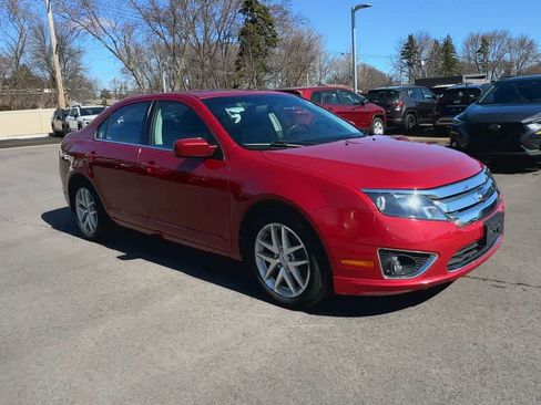 Used 2010 Ford Fusion SEL image 2