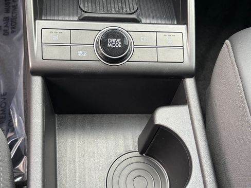 Used 2026 Hyundai Kona SEL Premium FWD image 17