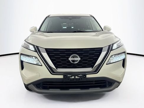 Certified 2023 Nissan Rogue SV AWD/4WD image 2