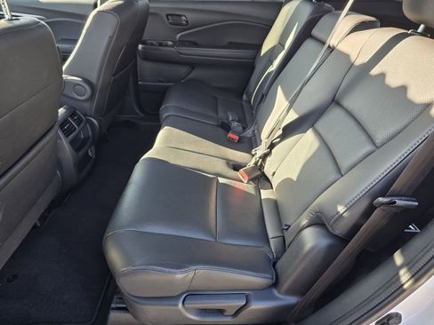 Used 2023 Honda Passport EX-L image 28