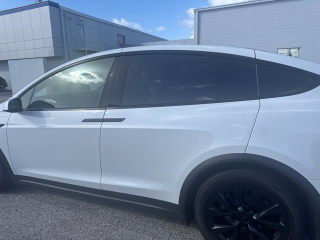 Used 2023 Tesla Model X AWD/4WD image 12