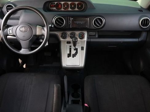 Used 2008 Scion xB FWD image 24