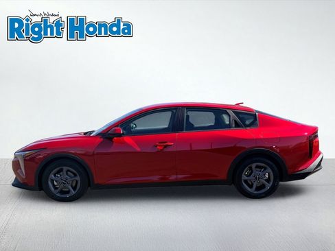 Used 2025 Kia K4 FWD image 3
