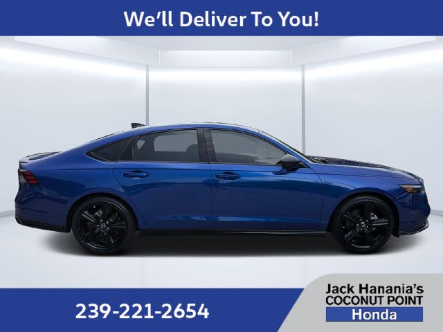 Used 2023 Honda Accord Sport image 3