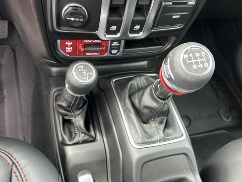 New 2026 Jeep Wrangler Rubicon AWD/4WD image 6