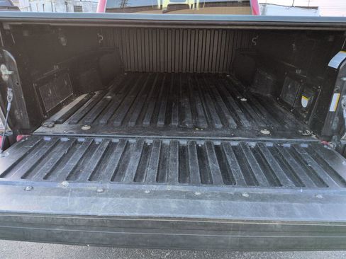 Used 2017 Toyota Tacoma Limited w/ Tow Package image 23