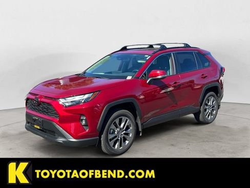 Used 2025 Toyota RAV4 XLE Premium AWD/4WD image 1