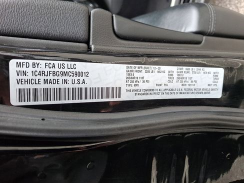 Used 2021 Jeep Grand Cherokee Limited image 27