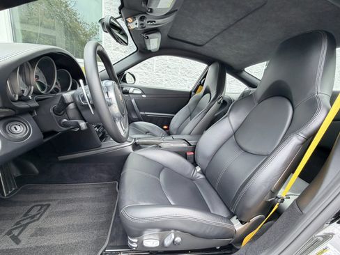 Used 2012 Porsche 911 Turbo S AWD/4WD image 21