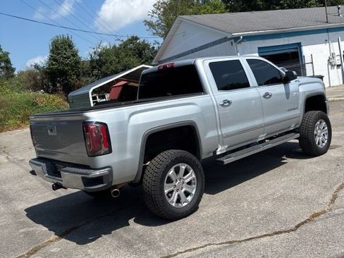 Used 2017 GMC Sierra 1500 SLT w/ SLT Premium Package AWD/4WD image 3