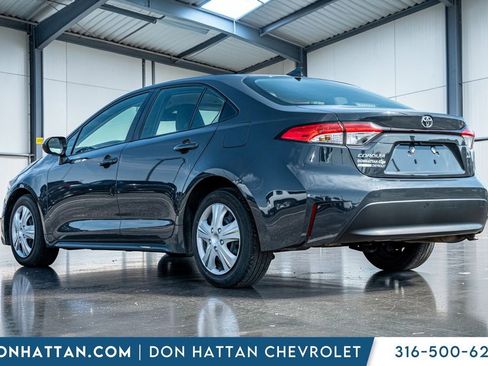 Used 2023 Toyota Corolla LE image 27